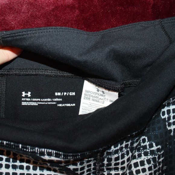 Women's Under Armour Leggings - Picture 5 of 5